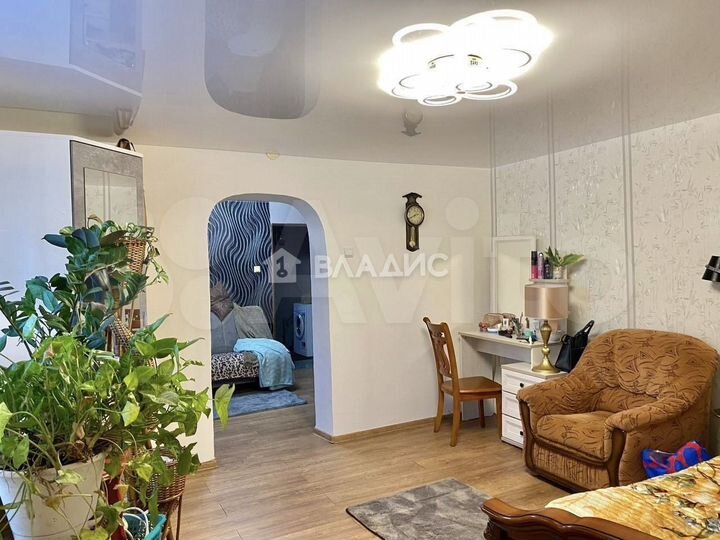 3-к. квартира, 75,4 м², 1/2 эт.