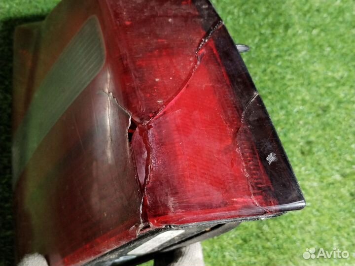 Фонарь задний правый дефект Volvo s80 1