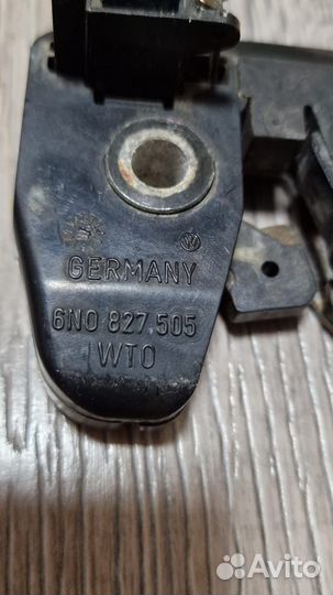 Замок (крышки) багажника (внутренний) VW Polo