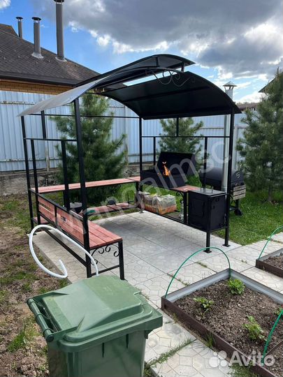 Мангал с печью под казан и крышей