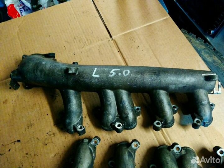 Коллектор впускной Фольксваген Туарег 5.0 AYH