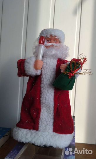 Новогодние игрушки