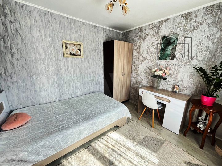 2-к. квартира, 42,8 м², 4/9 эт.