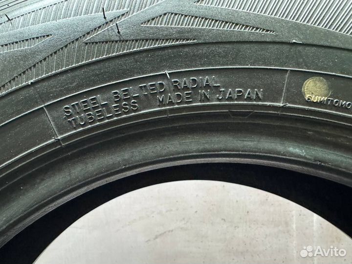 Зимние шины 165R14 6P. RLT Dunlop Winter Maxx SV01