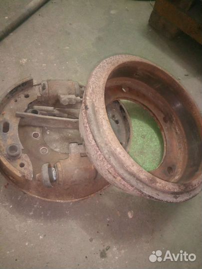 Ифа 25 Пер. Ступица 2 колеса, тормоза