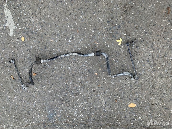 Стабилизатор передний Toyota Avensis T250