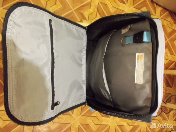 Продаю школьный рюкзак lego Chima (не подделка)