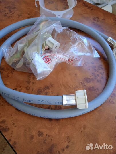 Подводы для воды новые и шланг для стиралки