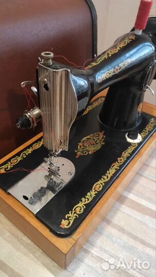Швейная машина Подольск 2м