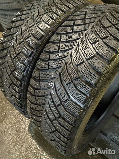 Michelin X-Ice North 4 235/55 R17