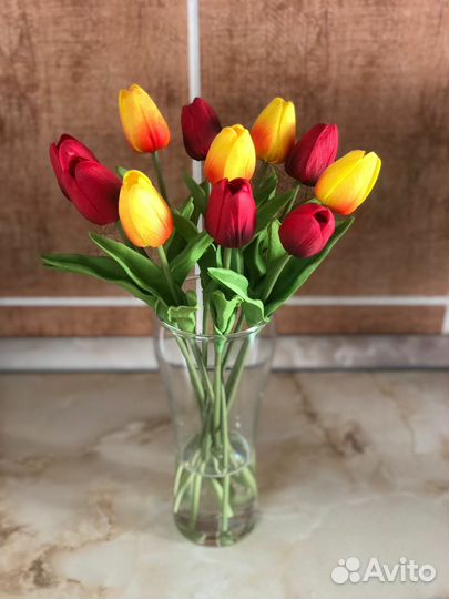 Тюльпаны с имитацией воды