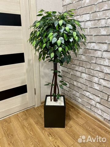 Искусственное дерево в кафе офис домой