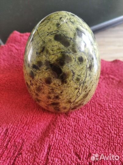 Яйцо фаберже змеевик