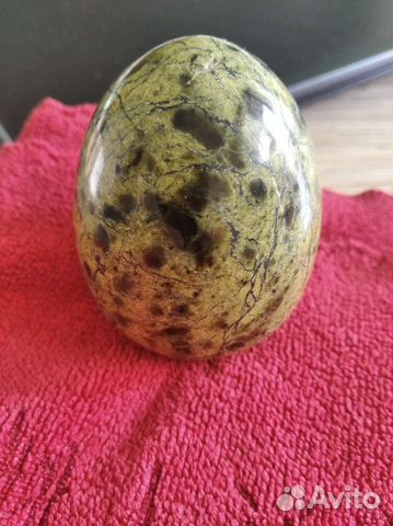 Яйцо фаберже змеевик
