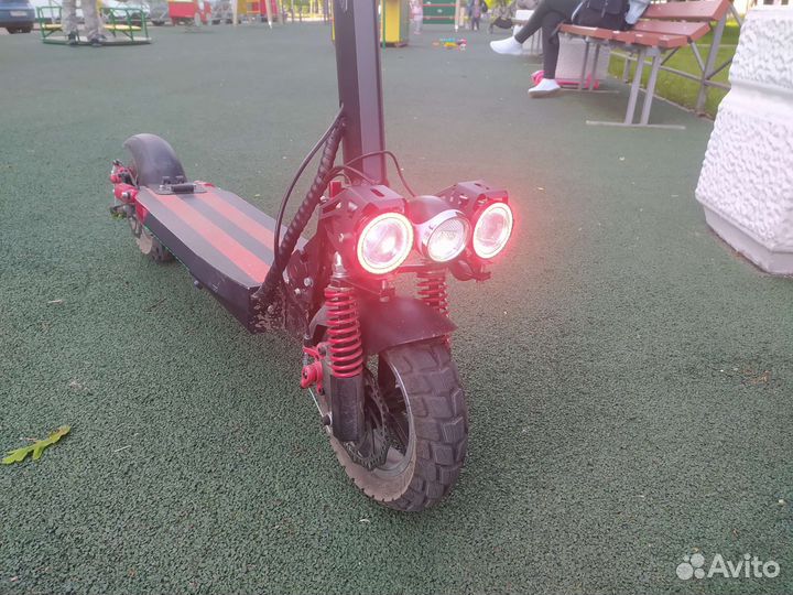 Электросамокат для взрослых с сиденьем