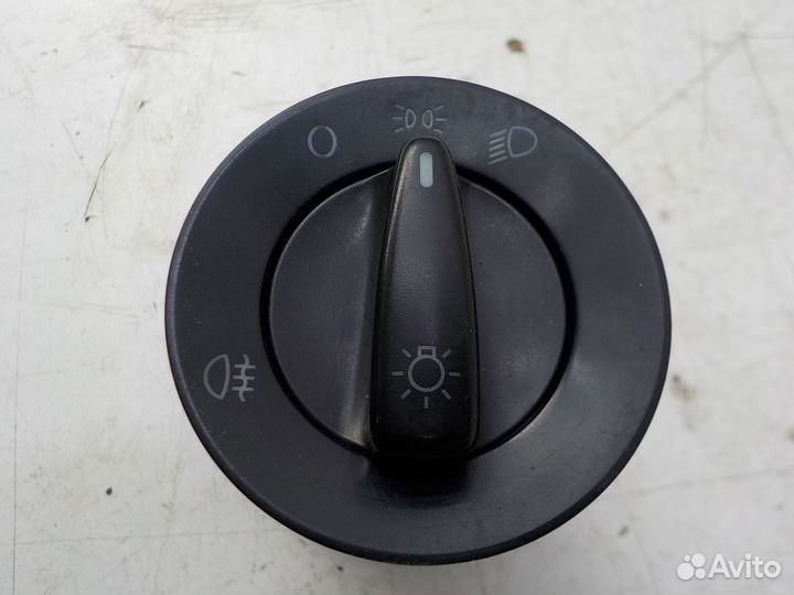 Блок управления освещением Skoda Fabia 2007