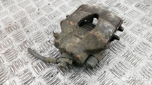 Суппорт тормозной передний левый volkswagen golf 5