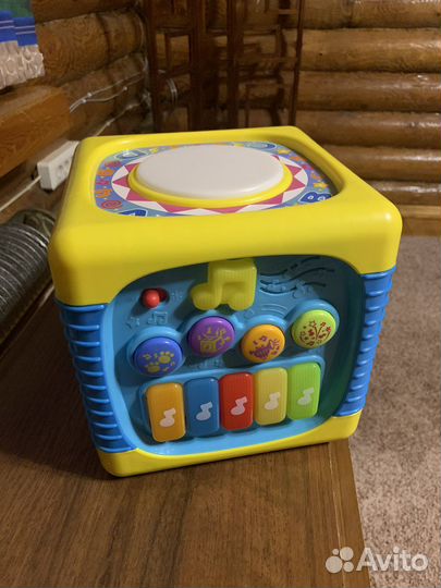 Развивающий кубик