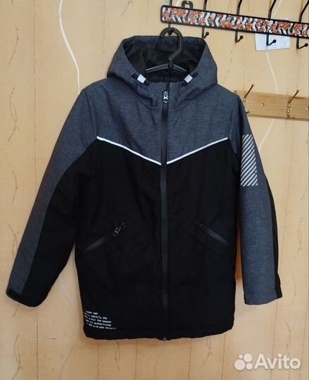 Куртка на мальчика демисезонная 146-152