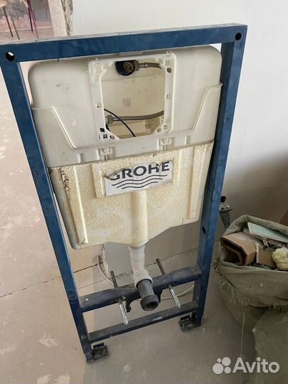 Унитаз подвесной с инсталляцией grohe