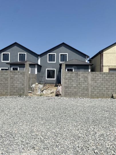 Дом 180 м² на участке 2,5 сот.