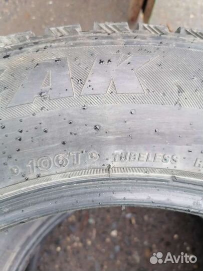 Bridgestone Blizzak Spike-01 225/65 R17