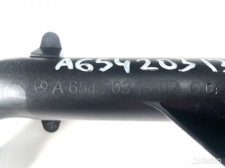 Патрубок охлаждения Mercedes om654