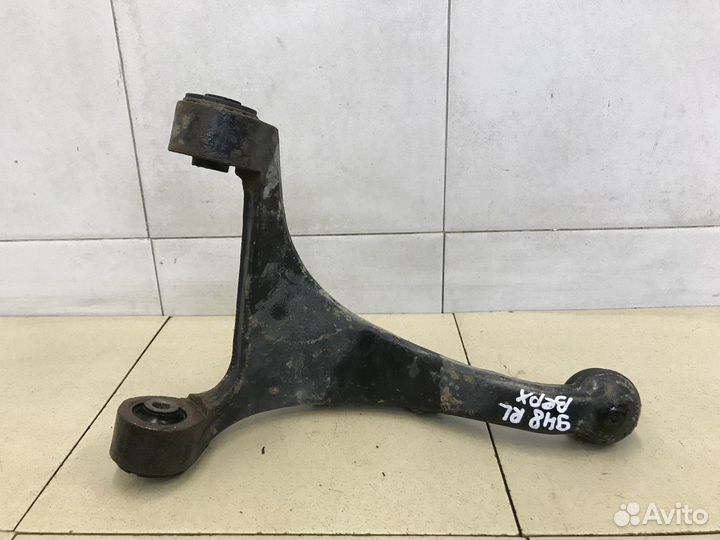 Рычаг задний верхний левый Mohave 2009