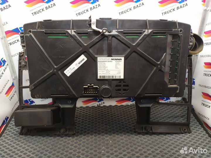 Панель приборов Scania 5-series