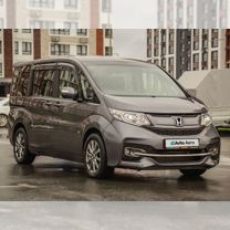 Honda Stepwgn 1.5 AT, 2015, 107 315 км, с пробегом, цена 2 035 000 руб.