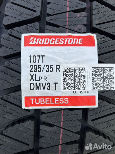 Bridgestone Blizzak DM-V3 295/35 R21 107T
