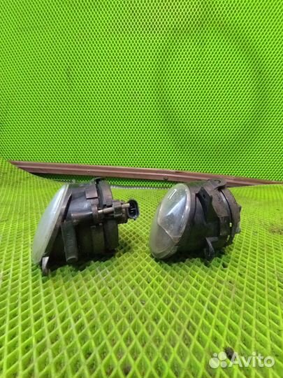 Противотуманные фары передние LADA Granta