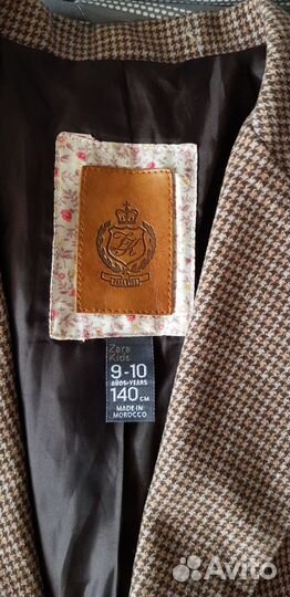 Продам пиджак для девочки