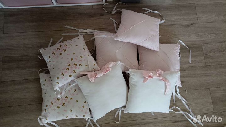 Бортики в кроватку