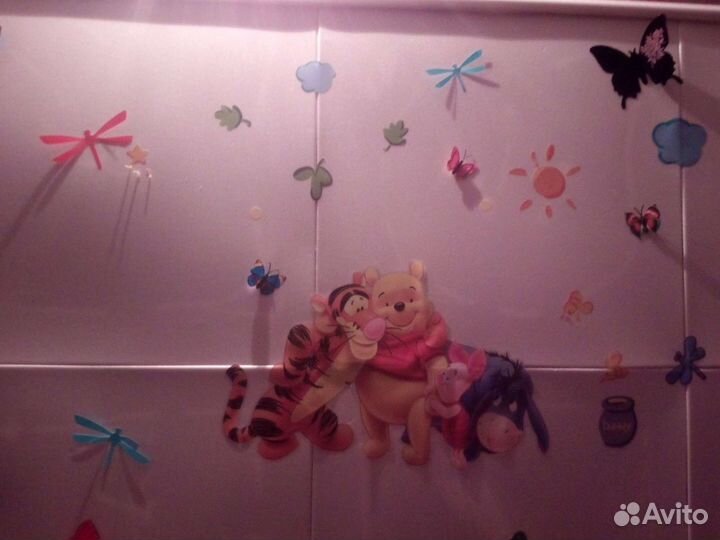 Наклейки на стены мебель