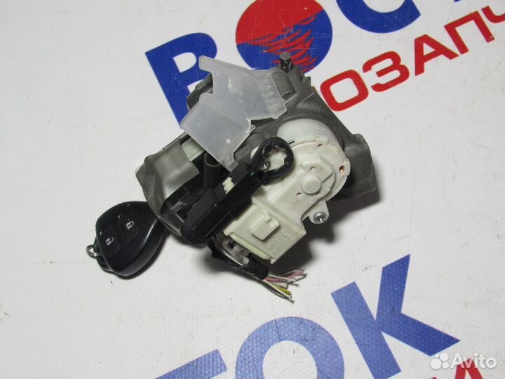Замок зажигания toyota corolla rumion NZE151N, ZRE