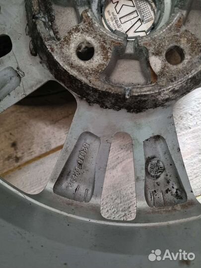 Диски c резиной 205/55R16. KIA-Hyundai 52910-2K210