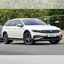 Volkswagen Passat 2.0 AMT, 2020, 21 716 км, с пробегом, цена 2 765 000 руб.