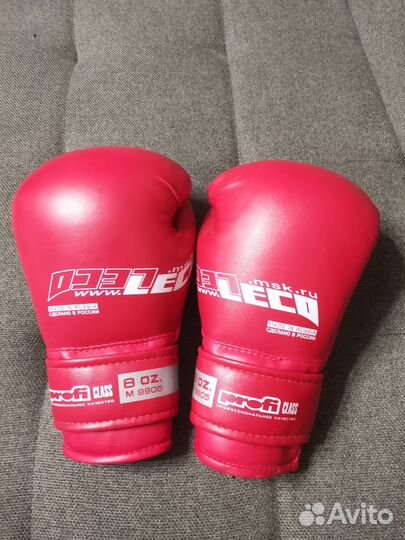 Боксерские перчатки leco