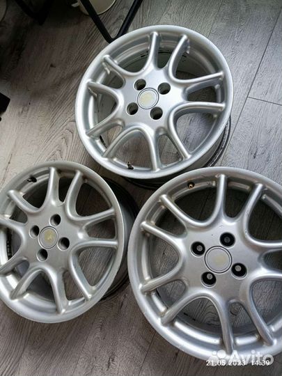 Литые диски r16