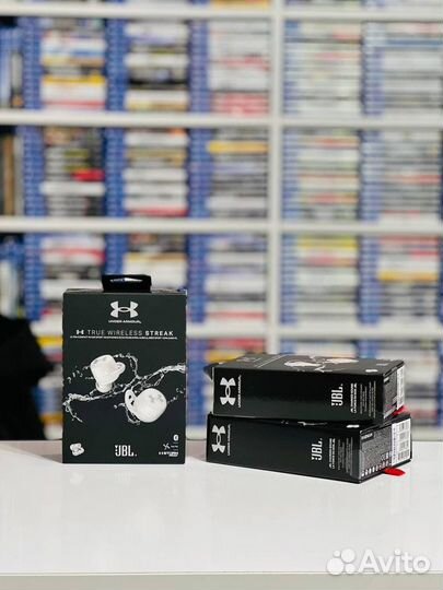 JBL Under Armour True Wireless Streak White