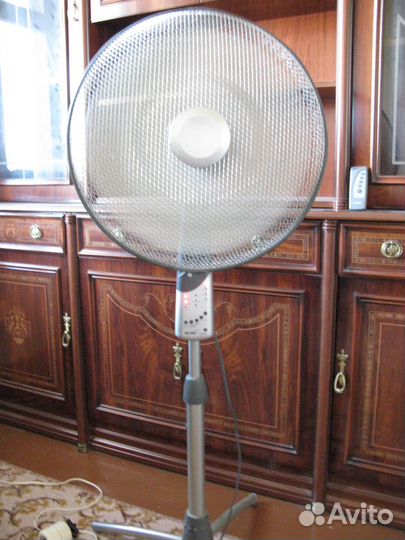 Продается напольный вентилятор bork