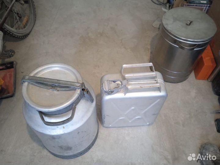 Фляга алюминиевая, канистра, пишевой бочонок