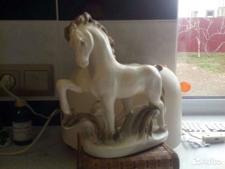 Статуэтка из фарфора ссср(коллекция)