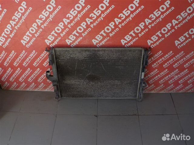 Радиатор охлаждения Renault Duster K4MA606 2012