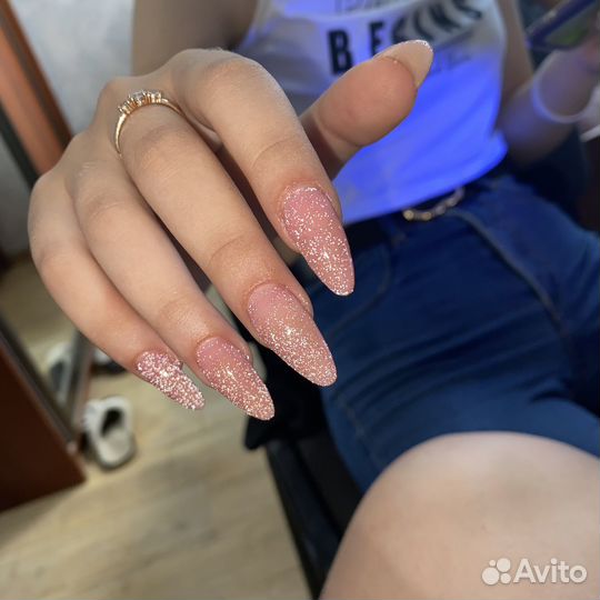 Начинающий мастер по маникюру