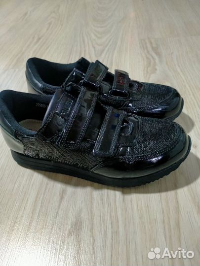 Кроссовки для девочки 36р.Mursu