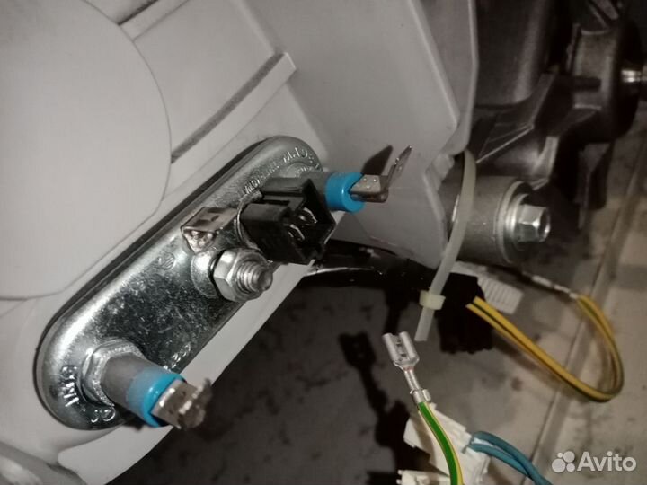 Ремонт стиральных машин/Ремонт холодильников