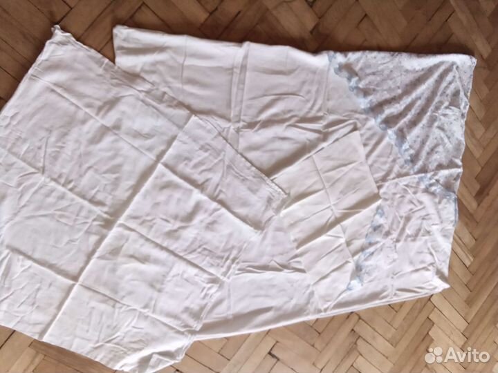 Одеяло, простыни, пододеяльник, наволочки детские
