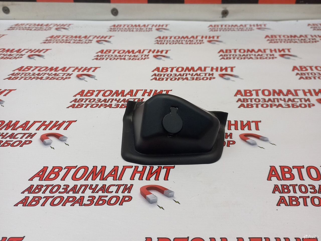 Накладка фонаря задняя правая Воях Фри